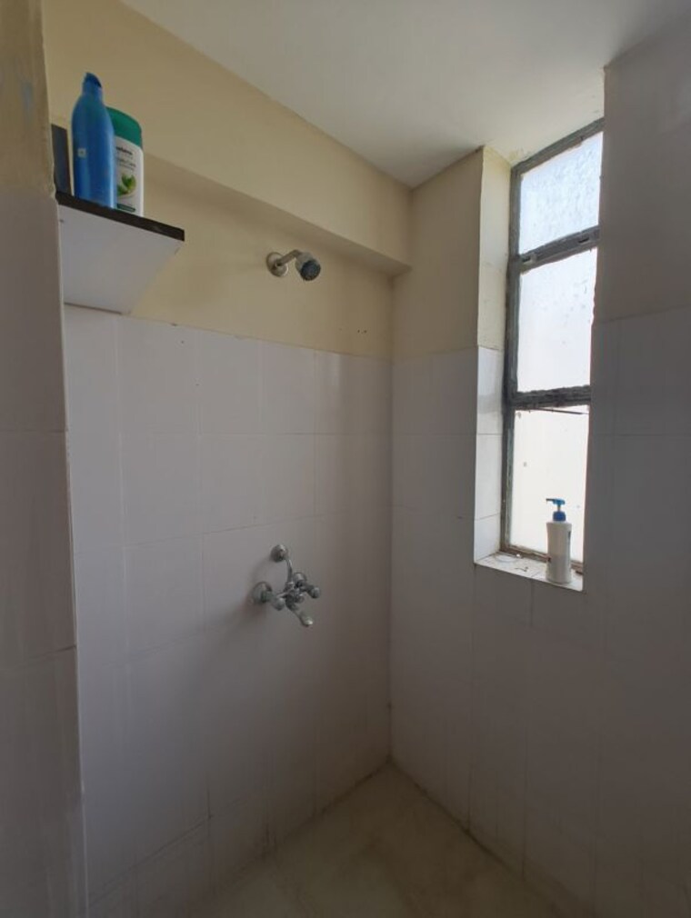 Room, adani-aangan 1 Bedroom 450 Sq.Ft. Apartment In Sector 89a Gurgaon 10585187