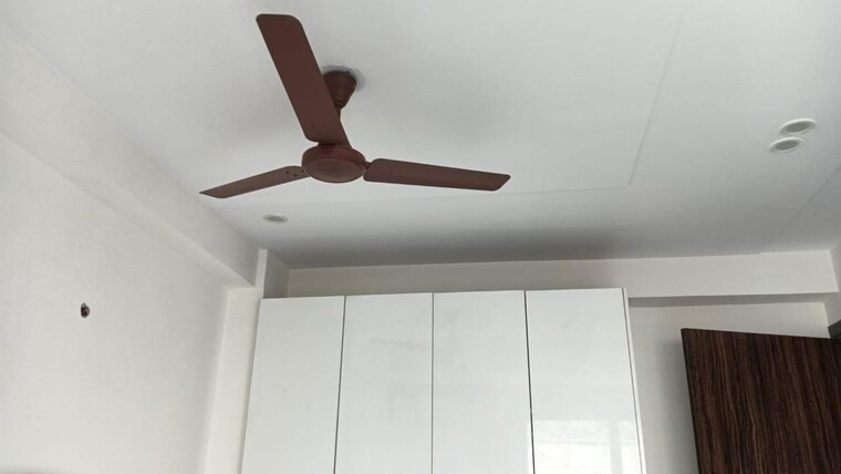 undefined, sushant lok i 3 Bedroom 263 Sq.Yd. Builder Floor In Sushant Lok I Gurgaon 10585185