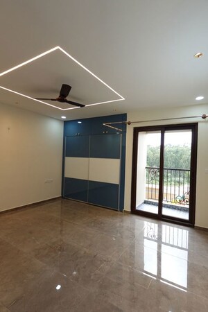 Room in 3 BHK Apartment at Bren Zahara, Off Sarjapur Road – for Rent