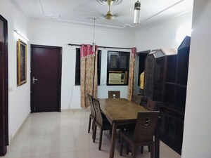 Team Area in 2 BHK Builder Floor at SS The Lilac, Sector 49 – for Rent
