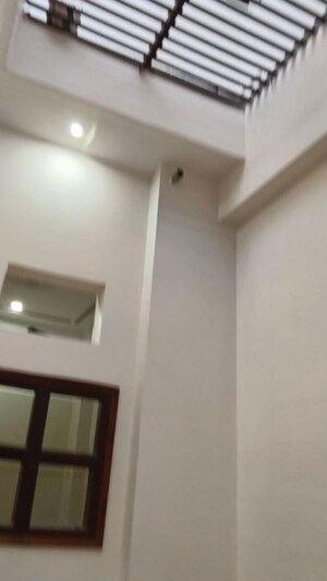  2 BHK Independent House at Tiwaripur – for Sale