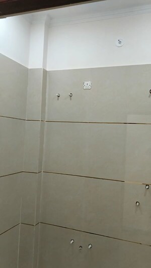 2 BHK Independent House at Tiwaripur – for Sale