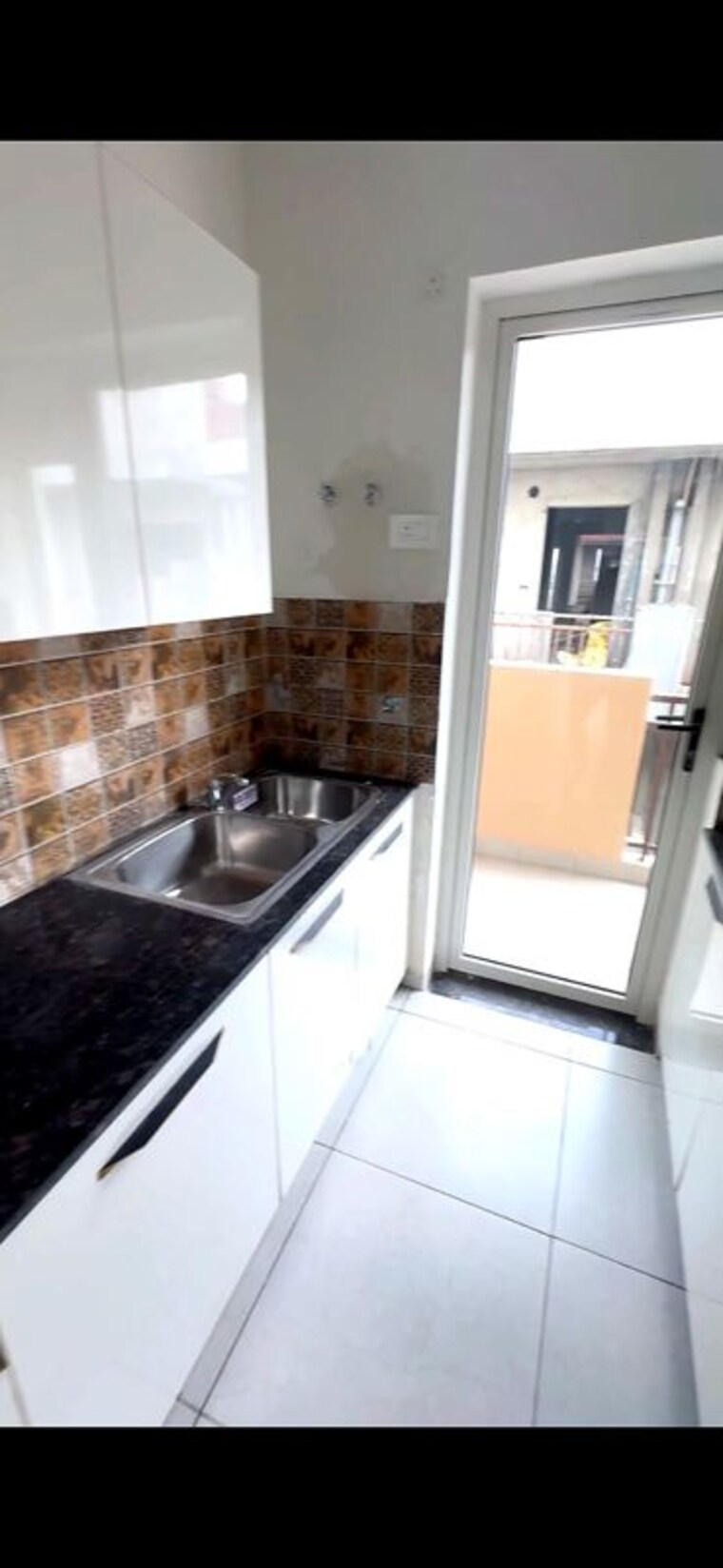 Balcony, sushma-valencia 3 Bedroom 1800 Sq.Ft. Apartment In International Airport Road Zirakpur 10585262