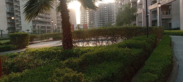 Garden, gaur-sportswood 3 Bedroom 1850 Sq.Ft. Apartment In Sector 79 Noida 10585210