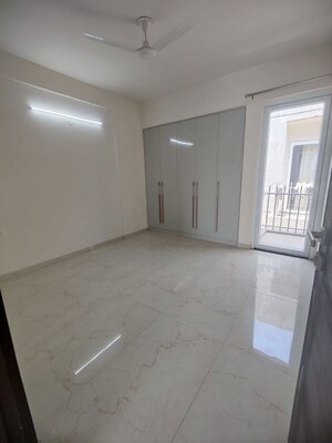 3.5 BHK Apartment For Sale in Sector 6 Dwarka