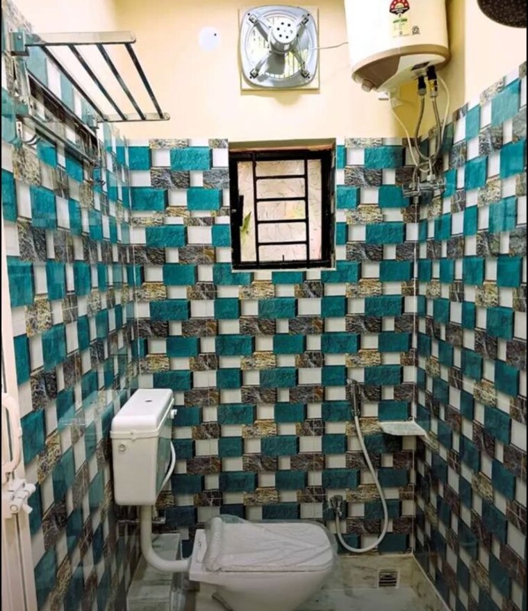 Attached Bathroom, rekjuani 2 Bedroom 1150 Sq.Ft. Apartment In Rekjuani Kolkata 10585289