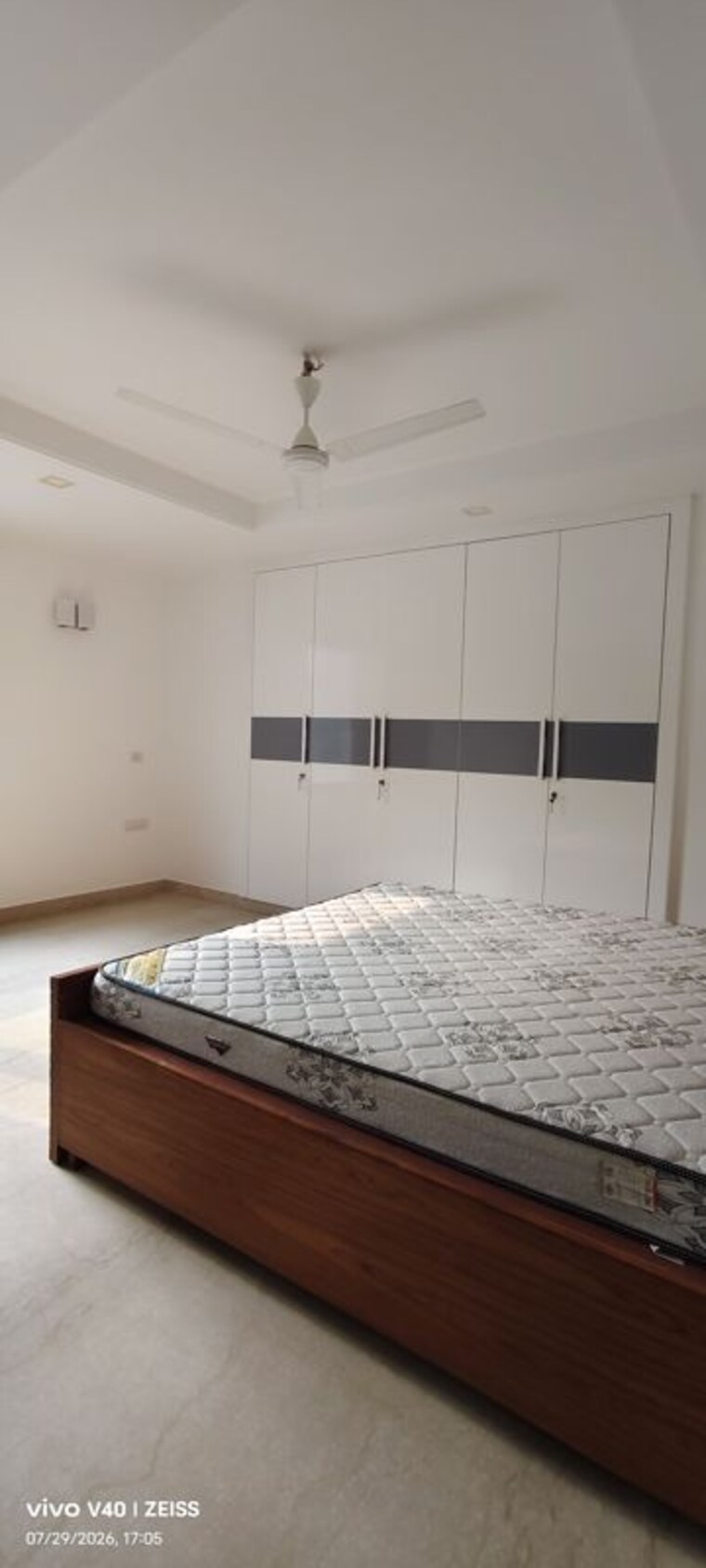 Bedroom, defence colony 4 Bedroom 325 Sq.Yd. Builder Floor In Defence Colony Delhi 10585315