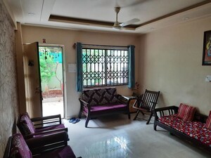 Living Room in 3 BHK Apartment at Kumar Parisar, Kothrud – for Rent
