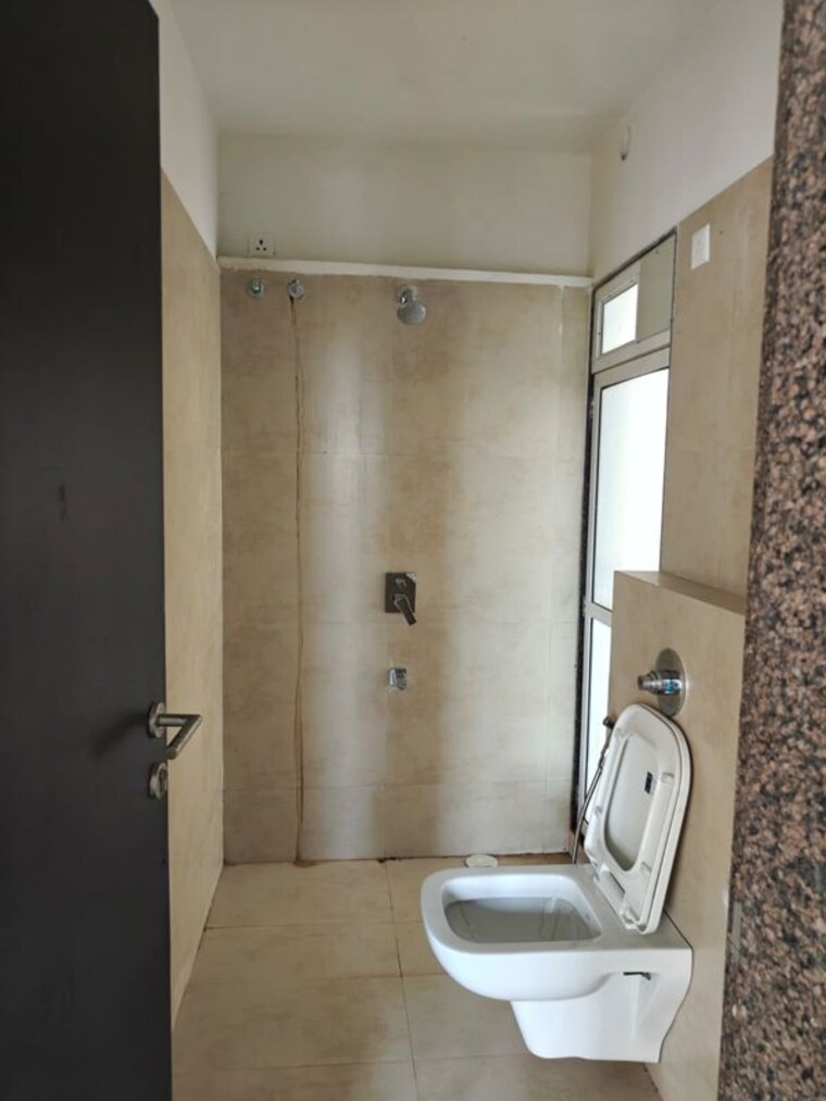 Bathroom, puranik-city-reserva 1 Bedroom 440 Sq.Ft. Apartment In Ghodbunder Road Thane 10585335