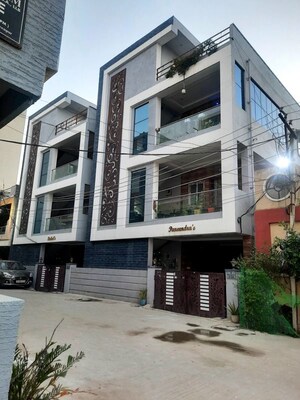 1.5 BHK Independent House For Rent in Ameenpur