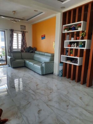 Living Room in 1.5 BHK Independent House at Ameenpur – for Rent