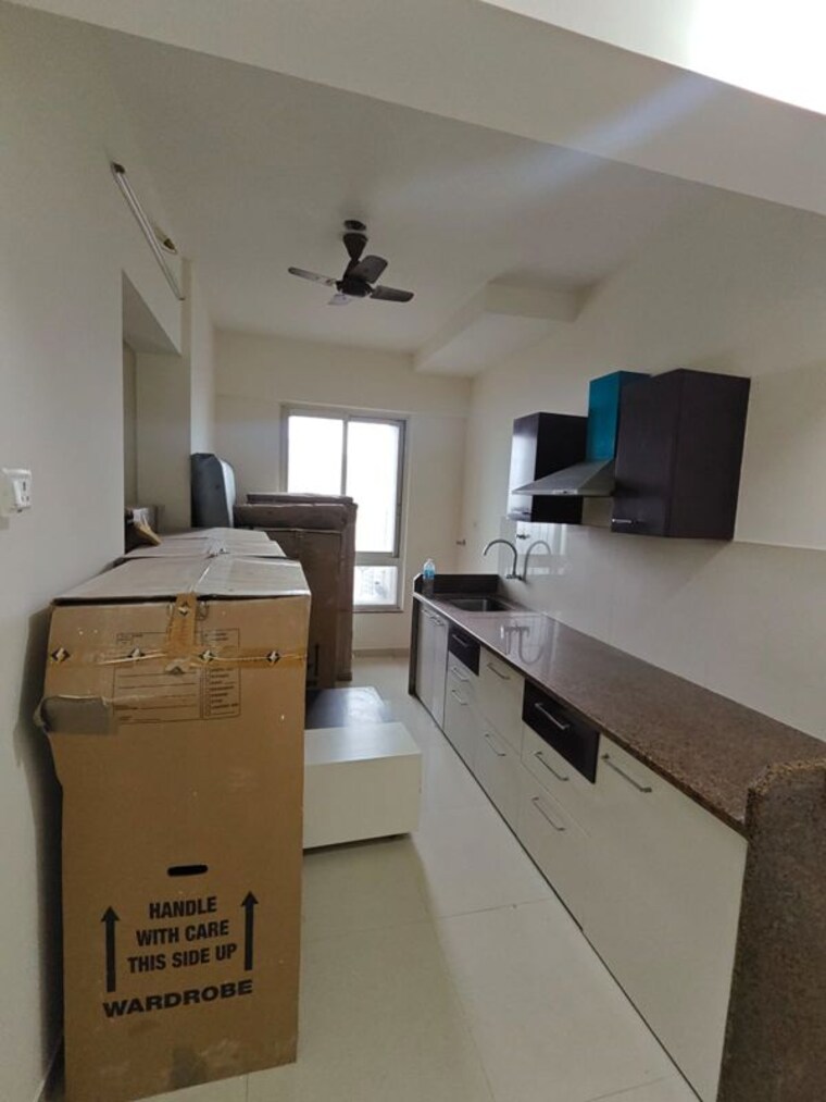 Team Area, puranik-city 2.5 Bedroom 760 Sq.Ft. Apartment In Kasarvadavali Thane 10585375