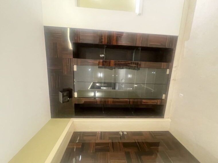 Kitchen, vijay-golden-peak 4 Bedroom 2400 Sq.Ft. Apartment In Khar West Mumbai 10585392