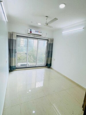 Room in 2 BHK Apartment at Sethia Grandeur, Bandra East – for Rent