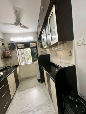 Team Area in 1 BHK Apartment at Veena Apartment Nalasopara, Nalasopara West – for Sale