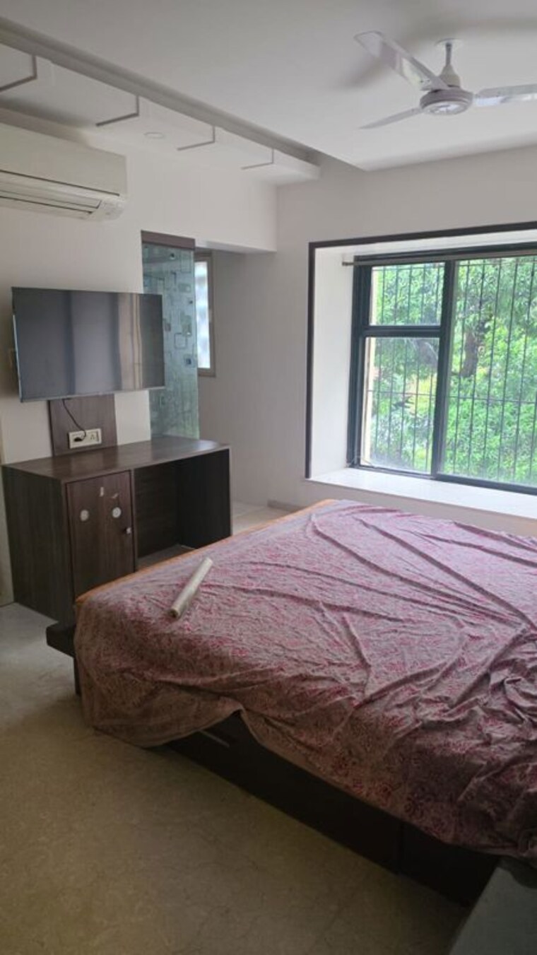 Bedroom, royal-manor 3 Bedroom 1250 Sq.Ft. Apartment In Bandra West Mumbai 10585407