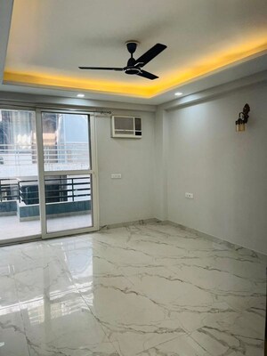 Room in 3 BHK Builder Floor at Sector 88 – for Sale