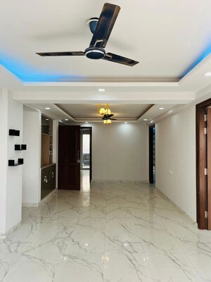 Building Lobby in 3 BHK Builder Floor at Sector 88 – for Sale
