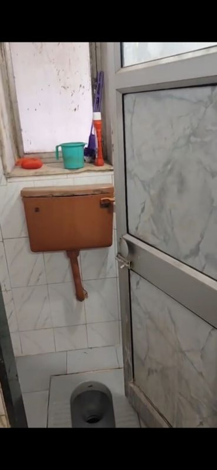 Bathroom, kapadia nagar 1 Bedroom 450 Sq.Ft. Apartment In Kapadia Nagar Mumbai 10585451