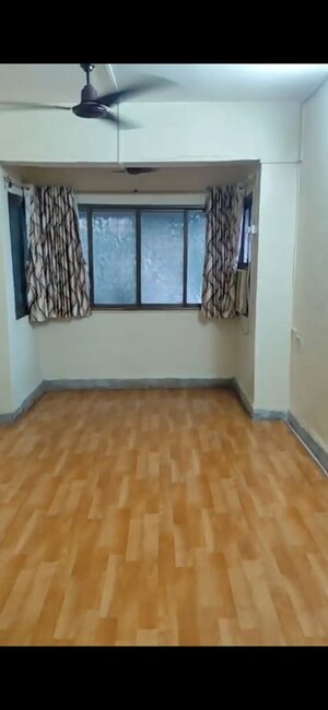 Room in 1 BHK Apartment at Kapadia Nagar – for Rent