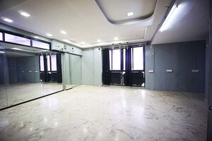 Room in  Office Space at Maninagar – for Sale