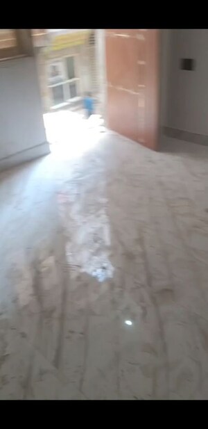 Room in 2 BHK Builder Floor at H R Buildcon Elite Homz, Sector 77 – for Sale
