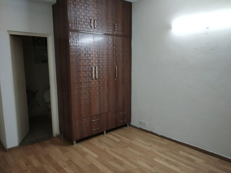 Room, vatika-gurgaon-21 3 Bedroom 1735 Sq.Ft. Apartment In Sector 83 Gurgaon 10585470