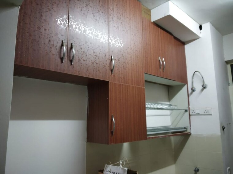 Kitchen, vatika-gurgaon-21 3 Bedroom 1735 Sq.Ft. Apartment In Sector 83 Gurgaon 10585470