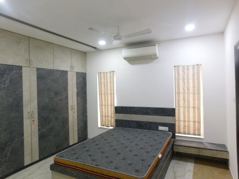 Bedroom, jyothi-banjara 4 Bedroom 3400 Sq.Ft. Builder Floor In Banjara Hills Hyderabad 10585466