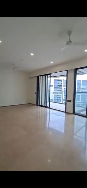 4 BHK Apartment For Rent in Rustomjee Seasons, Bandra East