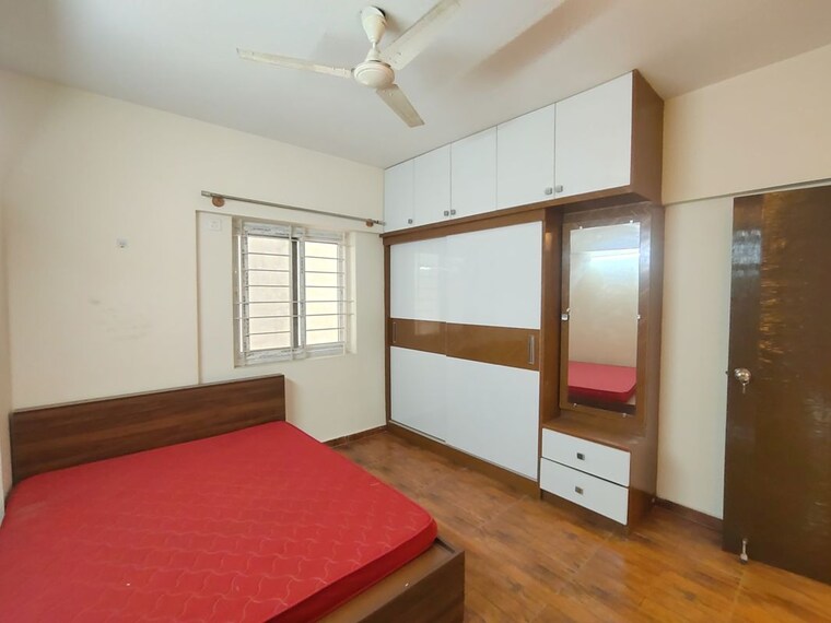 Room, emmanuel-heights 3 Bedroom 1350 Sq.Ft. Apartment In Hosa Road Bangalore 10585494