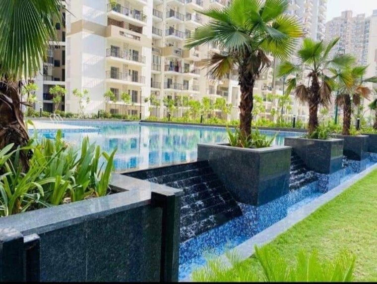 Swimming Pool, gulshan-bellina 2.5 Bedroom 1108 Sq.Ft. Apartment In Sector 16 Greater Noida Greater Noida 10585558