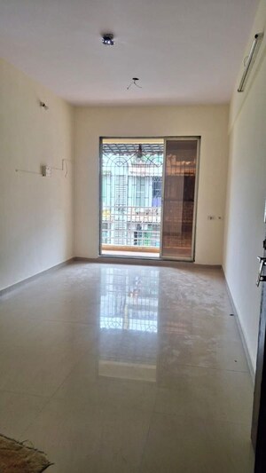 Room in 1 BHK Apartment at Kuber Dhanalaxmi, Ulwe – for Rent