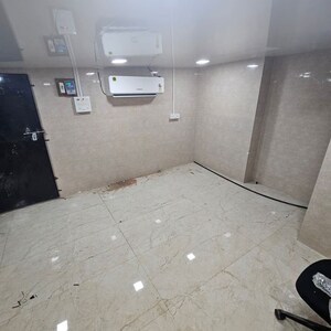 Parking in 2.5 BHK Apartment at SSD Goregaon Pearl CHSL, Goregaon West – for Rent