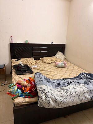 Bedroom in 1 BHK Apartment at Gaur City 2 - 14th Avenue, Sector 16c Greater Noida – for Rent