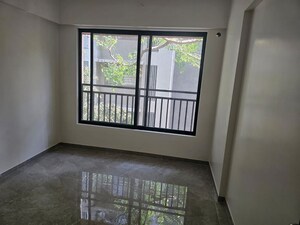 Room in 2 BHK Apartment at Sabari Mira, Chembur – for Sale