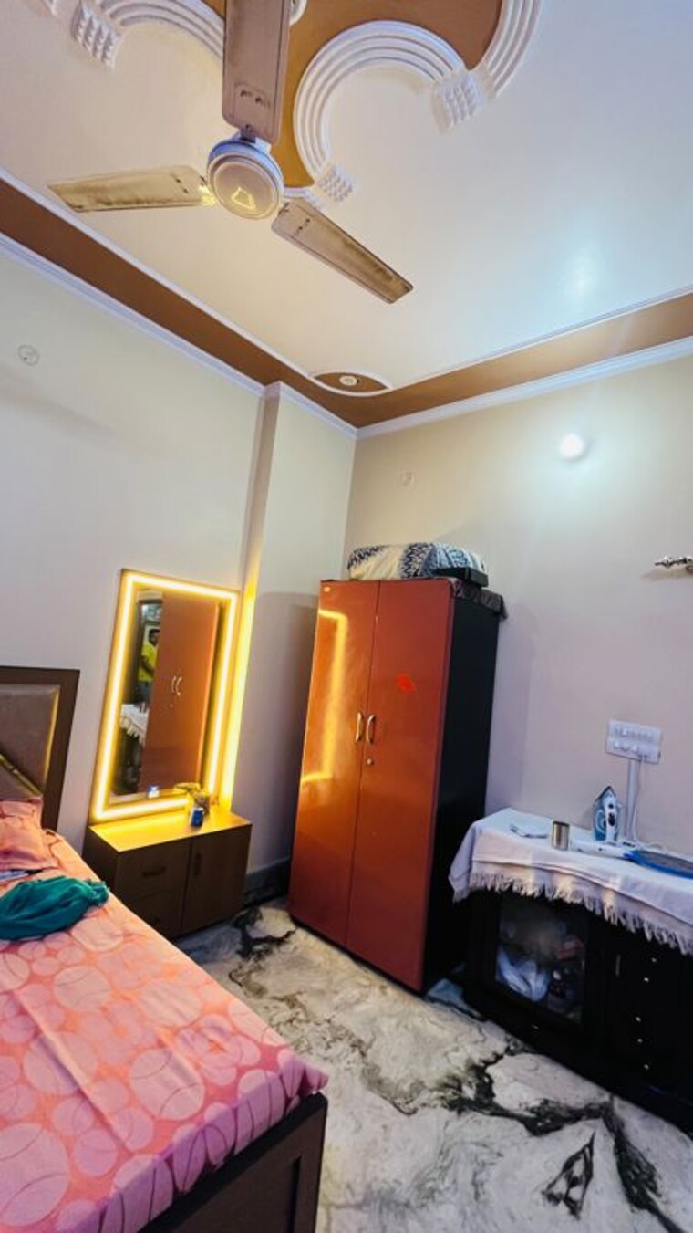 Living Room, vvip-homes 2.5 Bedroom 1235 Sq.Ft. Apartment In Gaur City 2 Greater Noida 10585627