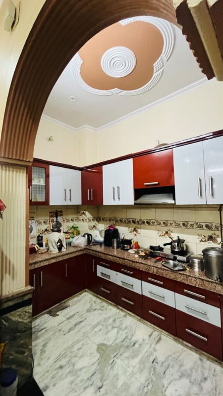 Kitchen, vvip-homes 2.5 Bedroom 1235 Sq.Ft. Apartment In Gaur City 2 Greater Noida 10585627