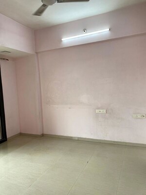 Room in 2 BHK Apartment at Simran Sapphire, Kharghar – for Rent