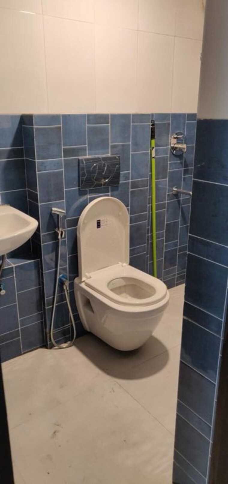 Bathroom, lodha-amara 3 Bedroom 955 Sq.Ft. Apartment In Kolshet Road Thane 10542240