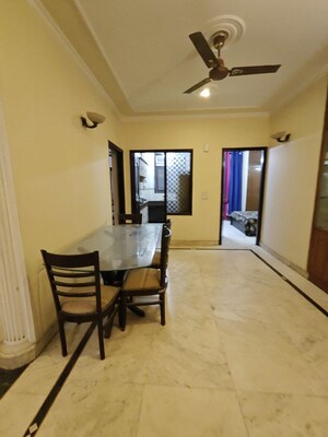 Living Room in 3 BHK Builder Floor at ROF Portico, Sector 43 – for Rent