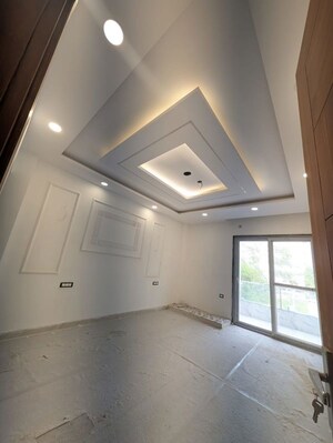 Kitchen in 4 BHK Builder Floor at Sector 85 – for Sale