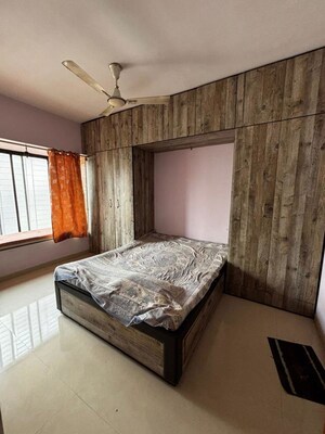 Bedroom in 2 BHK Apartment at Vrindavan Society Goregaon, Goregaon East – for Rent