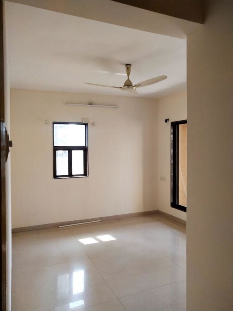 Room, giriraj-horizon 3 Bedroom 1500 Sq.Ft. Apartment In Kharghar Navi Mumbai 10585660