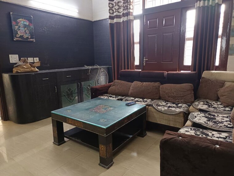 Living Room, uppal-southend 2 Bedroom 1250 Sq.Ft. Builder Floor In Sector 49 Gurgaon 10585679