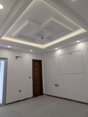 Building Lobby in 3 BHK Builder Floor at Sector 85 – for Sale