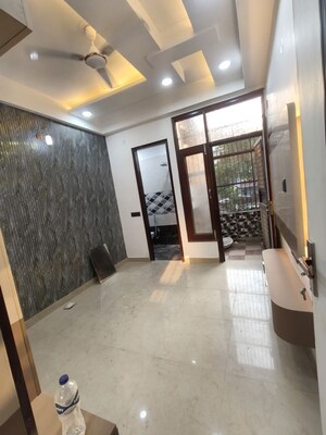 Living Room in 2 BHK Builder Floor at Maya Homes, Indrapuram – for Rent