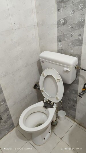 Bathroom in 2 BHK Builder Floor at Maya Homes, Indrapuram – for Rent