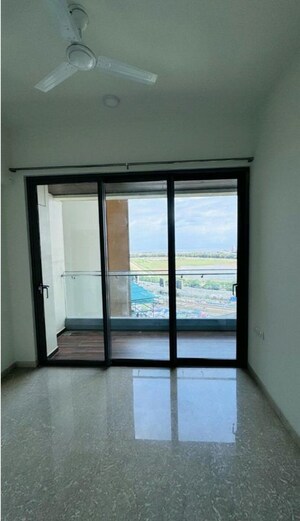 Room in 4 BHK Apartment at Lokhandwala Minerva Mahalaxmi, Mahalaxmi – for Sale