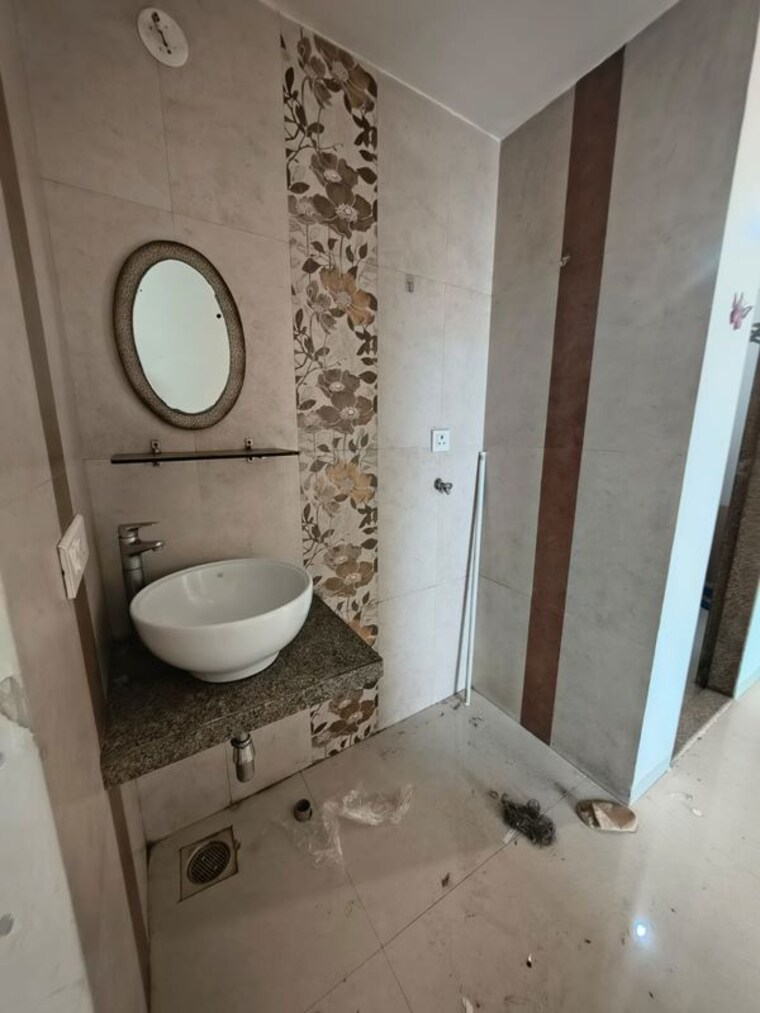 Bathroom, concret-sai-saakshaat 2 Bedroom 1150 Sq.Ft. Apartment In Kharghar Navi Mumbai 10585708